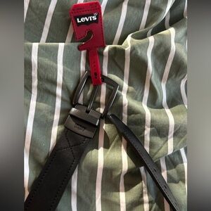 Levi’s Reversible Belt | Size M 34-36 | Black & Dark Brown | NWT